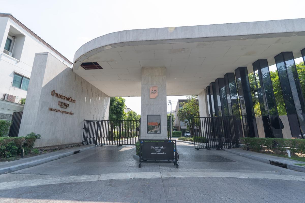 For RentHousePattanakan, Srinakarin : 🔥For Rent Immediately🔥 Baan Klang Muang The Edition Rama 9 - Bangkok Kreetha, 3 bedrooms, 3 bathrooms. Brand new house, excellent condition, convenient location, ready to move in❗