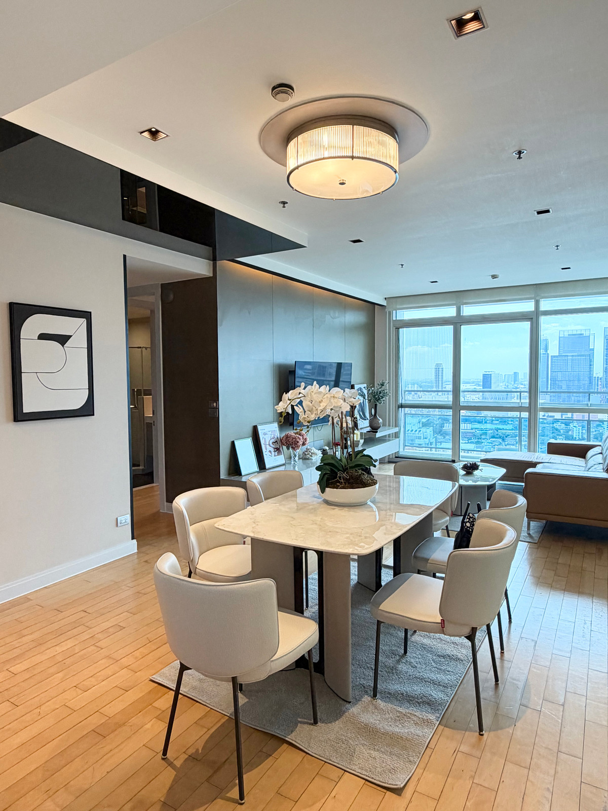 For RentCondoWitthayu, Chidlom, Langsuan, Ploenchit : For Rent – Athenee Residence, Ruamrudee (36th Floor , 133 sq.m.)(S15-7915)