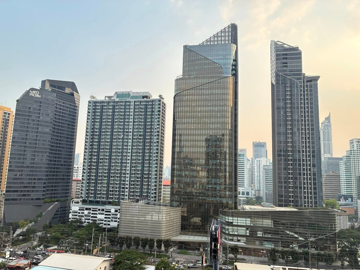 ขายคอนโดพระราม 9 เพชรบุรีตัดใหม่ RCA :  ขาย/SALE🧡 Life Asoke (ไลฟ์ อโศก) - KC070