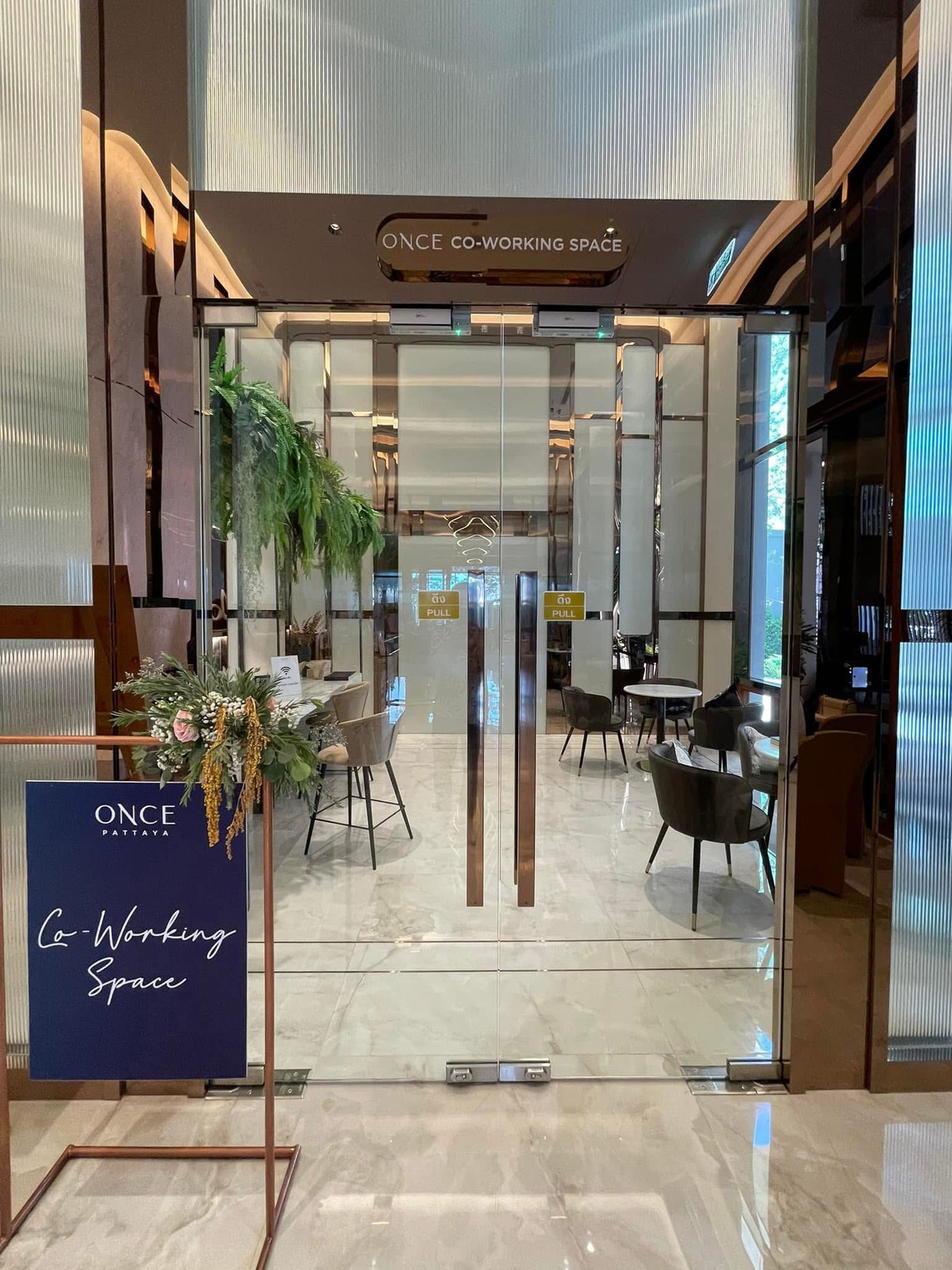 ให้เช่าคอนโดพัทยา บางแสน ชลบุรี สัตหีบ : Mixed-Use แห่งแรกในพัทยา วิวทะเล ใจกลางพัทยาเหนือ 🌊 ONCE PATTAYA / 1 Bedroom (FOR RENT), วันซ์ พัทยา / 1 ห้องนอน (เช่า) BEWN101