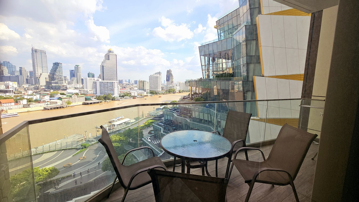For RentCondoWongwianyai, Charoennakor : Luxury Riverside Living at Magnolias Waterfront | 79 SQ.M. with ICONSIAM View