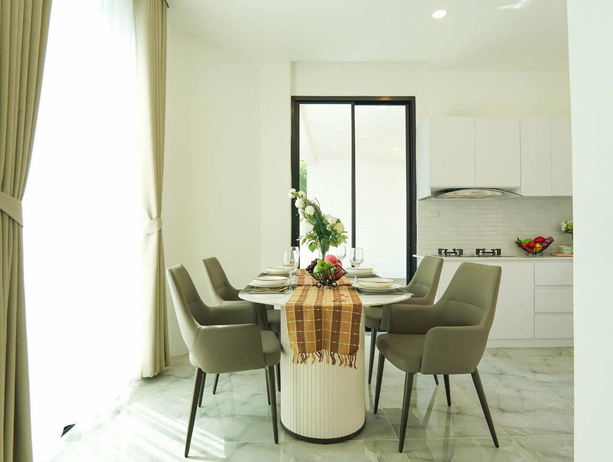 For SaleHousePattaya, Bangsaen, Chonburi : Village Pattaya Rungrueng / 3 Bedrooms (For Sale), Moo Baan Pattaya Rungrueng / 3 Bedrooms (FOR SALE) BEWN083