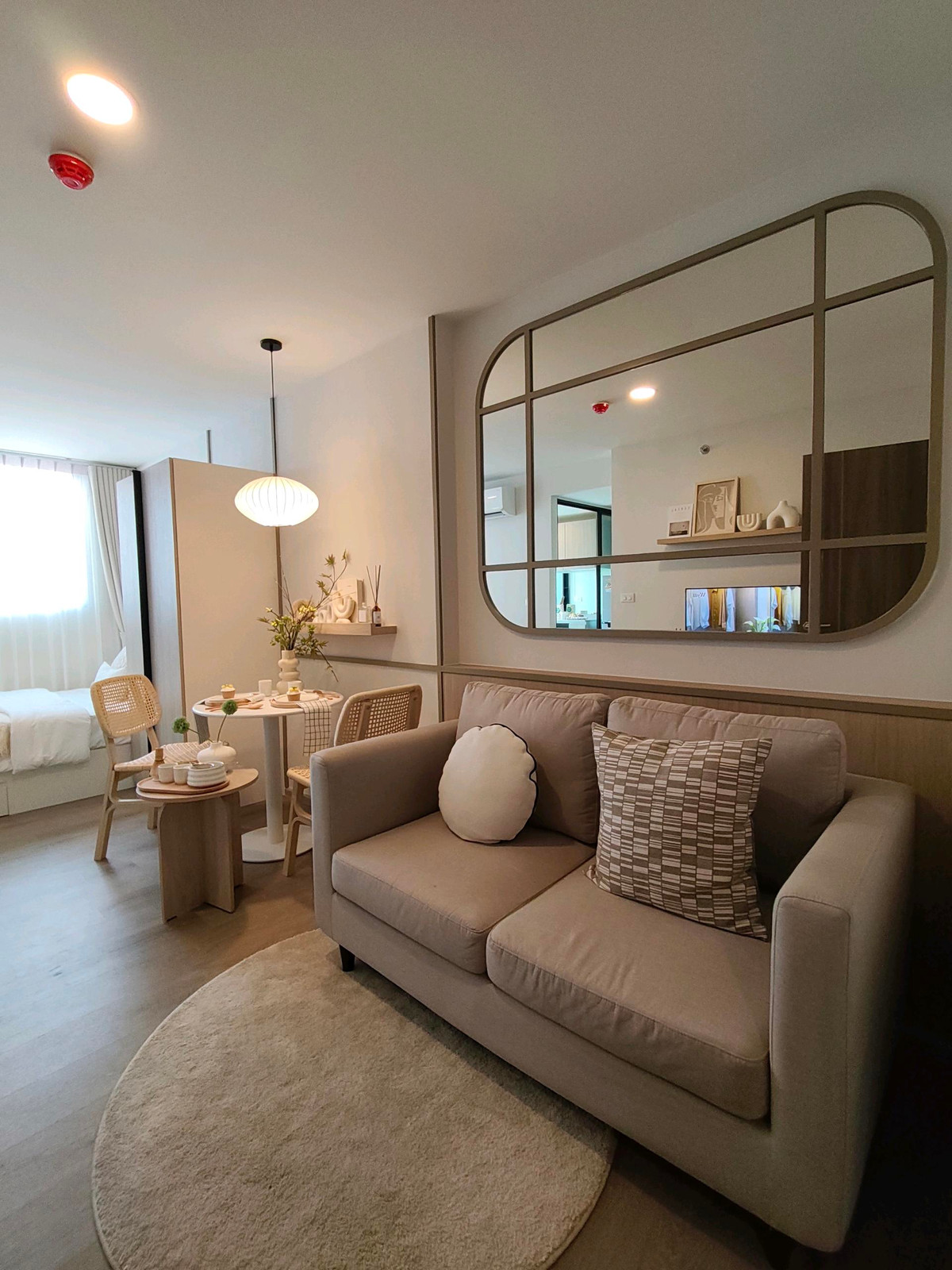 ขายคอนโดสมุทรปราการ สำโรง : คอนโดพร้อมอยู่ราคาสุดท้าย 1.99 ล้านบาท