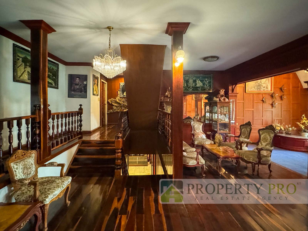 For SaleHouseChaengwatana, Muangthong : 2 Story Detached house for Sale Ban Sahakon Khehasathan 3 Soi Tiwanon-Pak Kret 22, 4 beds 4 baths 300 Sqw Near Pak Kert Bypass Chaeng Watthana Rama IV Bridge Expressway : KT26S-003