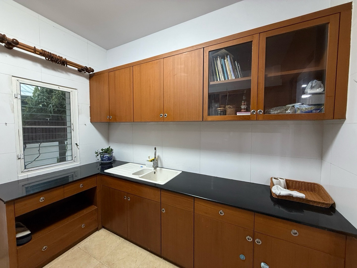 บ้านนนทบุรี บางใหญ่ บางบัวทอง : 🏡✨ ขาย / ให้เช่า บ้านเดี่ยวหรู พร้อมเข้าอยู่
📍 หมู่บ้านประดับดาว 3 ทำเลท่าอิฐ ปากเกร็ด นนทบุรี