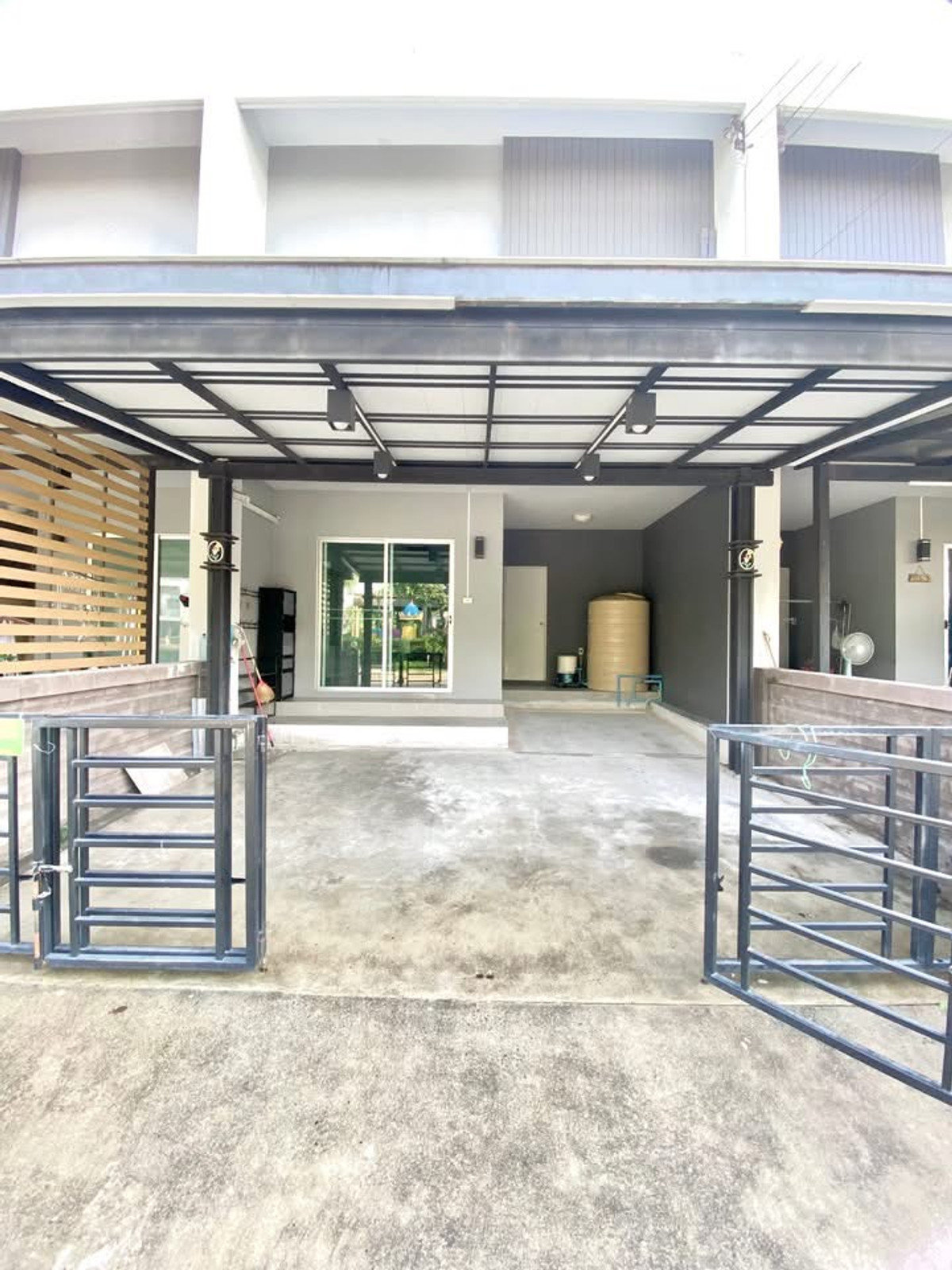 For RentTownhomeRama 2, Bang Khun Thian : 🔥 RTTK101 🔥 Line : @p2nproperty