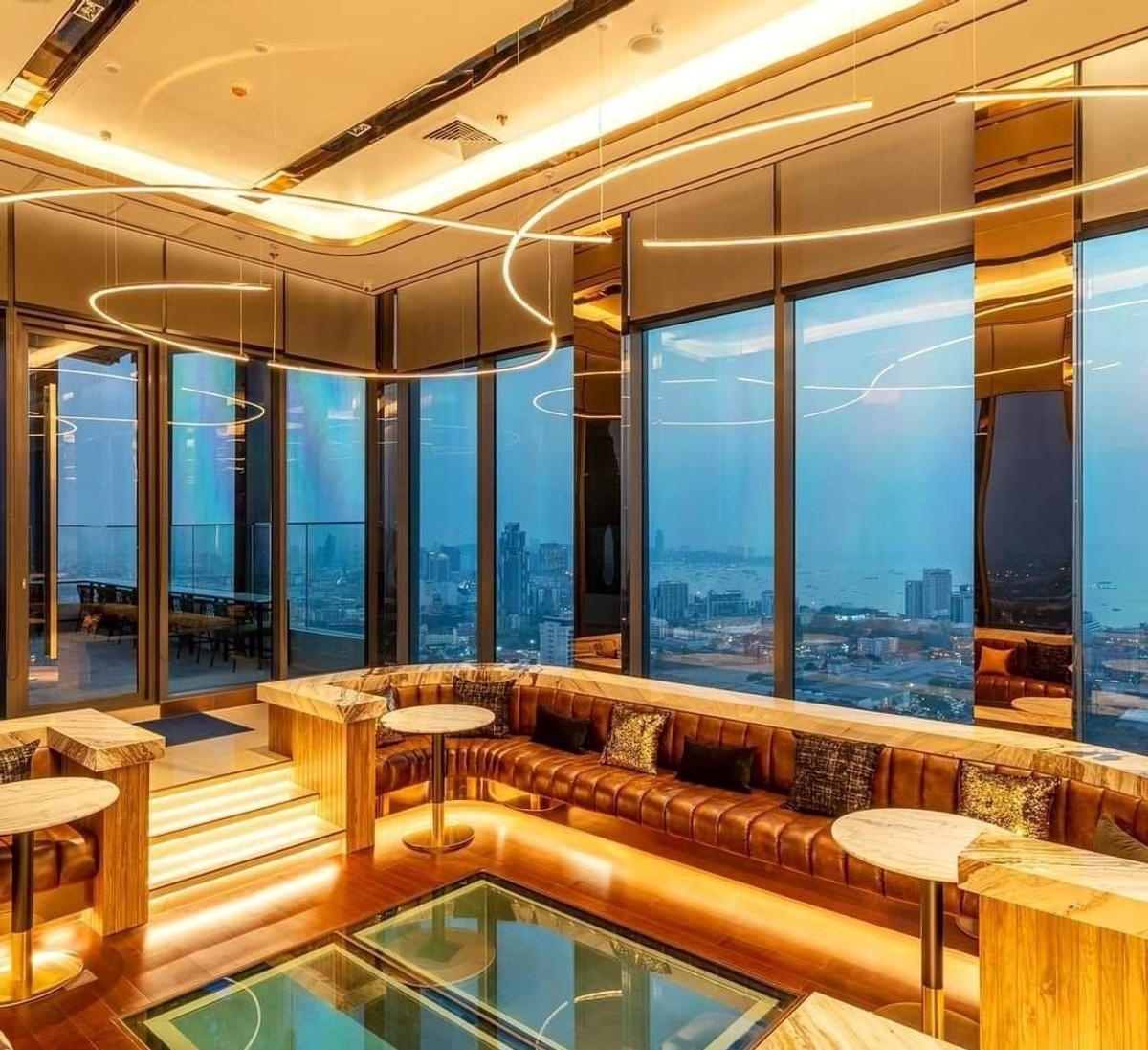 ให้เช่าคอนโดพัทยา บางแสน ชลบุรี สัตหีบ : Mixed-Use แห่งแรกในพัทยา วิวทะเล ใจกลางพัทยาเหนือ 🌊 ONCE PATTAYA / 1 Bedroom (FOR RENT), วันซ์ พัทยา / 1 ห้องนอน (เช่า) BEWN101