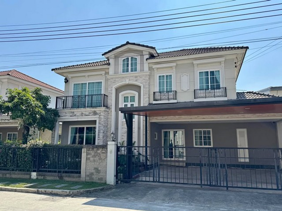 For RentHouseKaset Nawamin,Ladplakao : HR3256 Luxurious detached house for rent, English style, Grandio Lat Phrao-Kaset Nawamin. Fully furnished, ready to move in (Fully Furnished), potential location