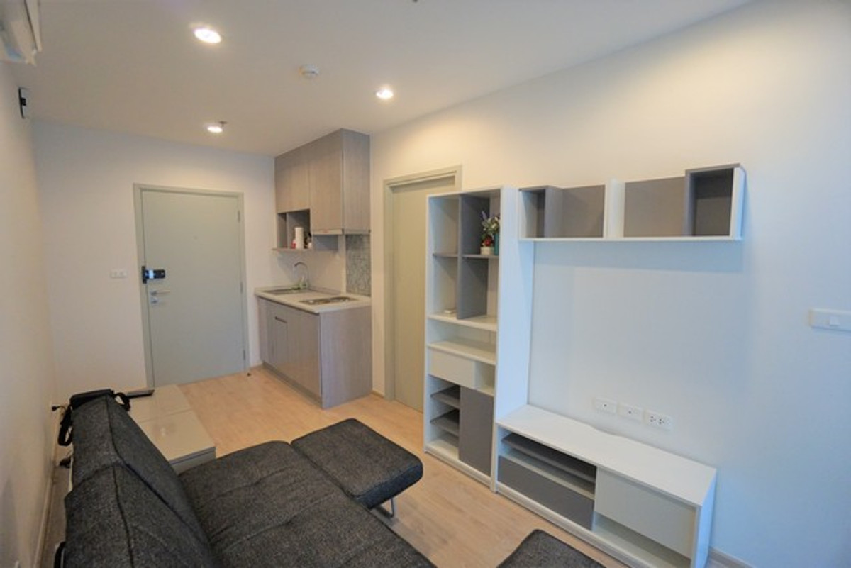 ให้เช่าคอนโดท่าพระ ตลาดพลู วุฒากาศ : ให้เช่าคอนโด ไอดีโอ สาทร-ท่าพระ ชั้น 12 ขนาด 31 ตร.ม. ห้องใหม่ เฟอร์ครบ วิวสระ พร้อมเข้าอยู่