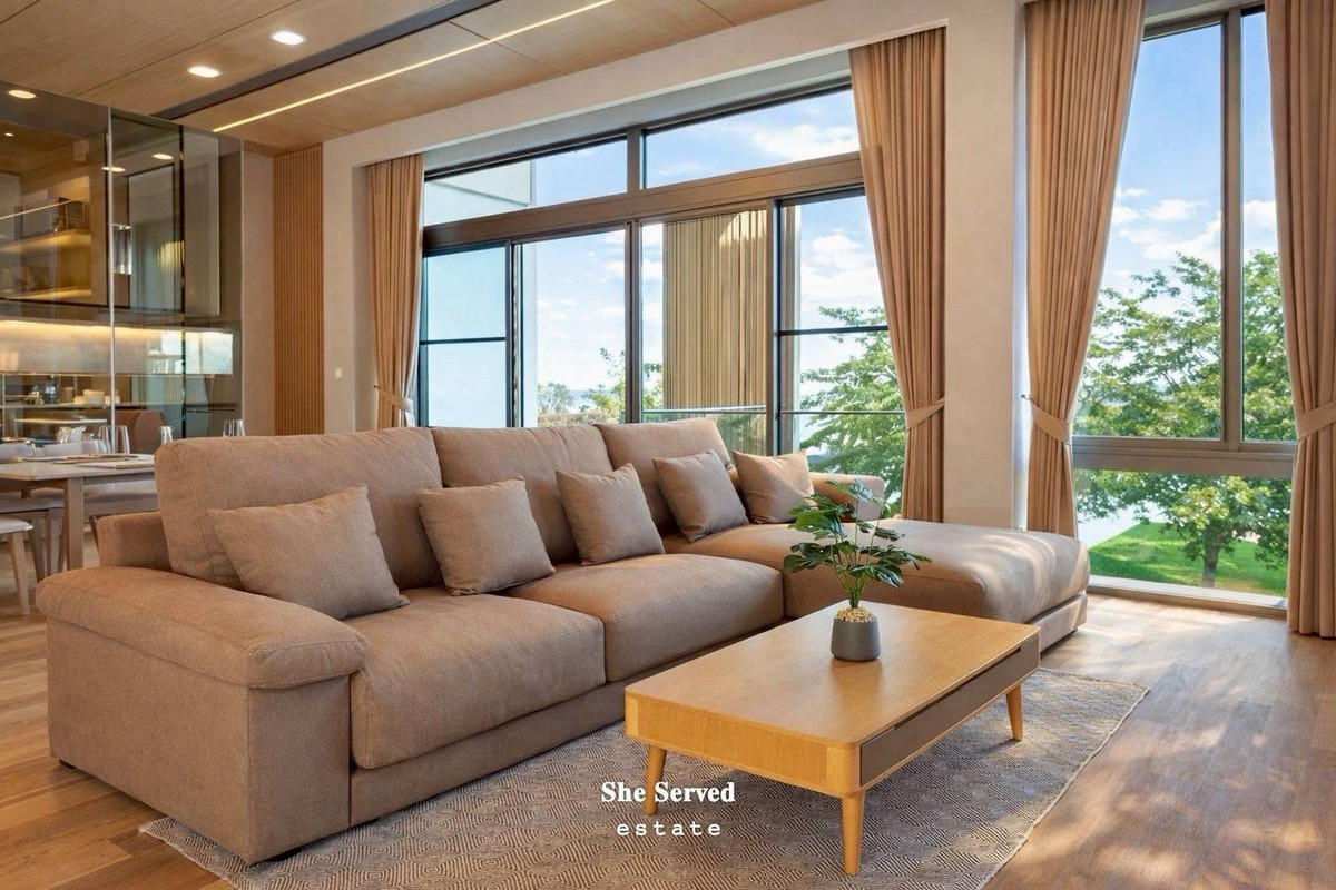 ให้เช่าบ้านพัฒนาการ ศรีนครินทร์ : ◈VIVE RAMA 9◈ •Land size: 77 sq.wah •Usable area: 324 sq.m. •Private house near the project’s park •3 Bedrooms •4 Bathrooms •1 Maid’s room •3 Parking spaces •Private garden area