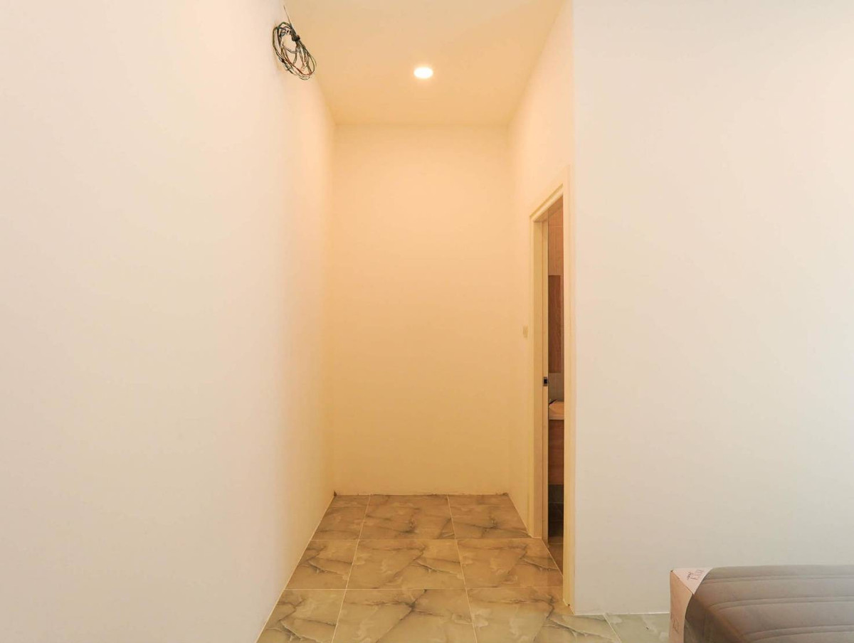 For SaleHousePattaya, Bangsaen, Chonburi : Village Pattaya Rungrueng / 3 Bedrooms (For Sale), Moo Baan Pattaya Rungrueng / 3 Bedrooms (FOR SALE) BEWN083