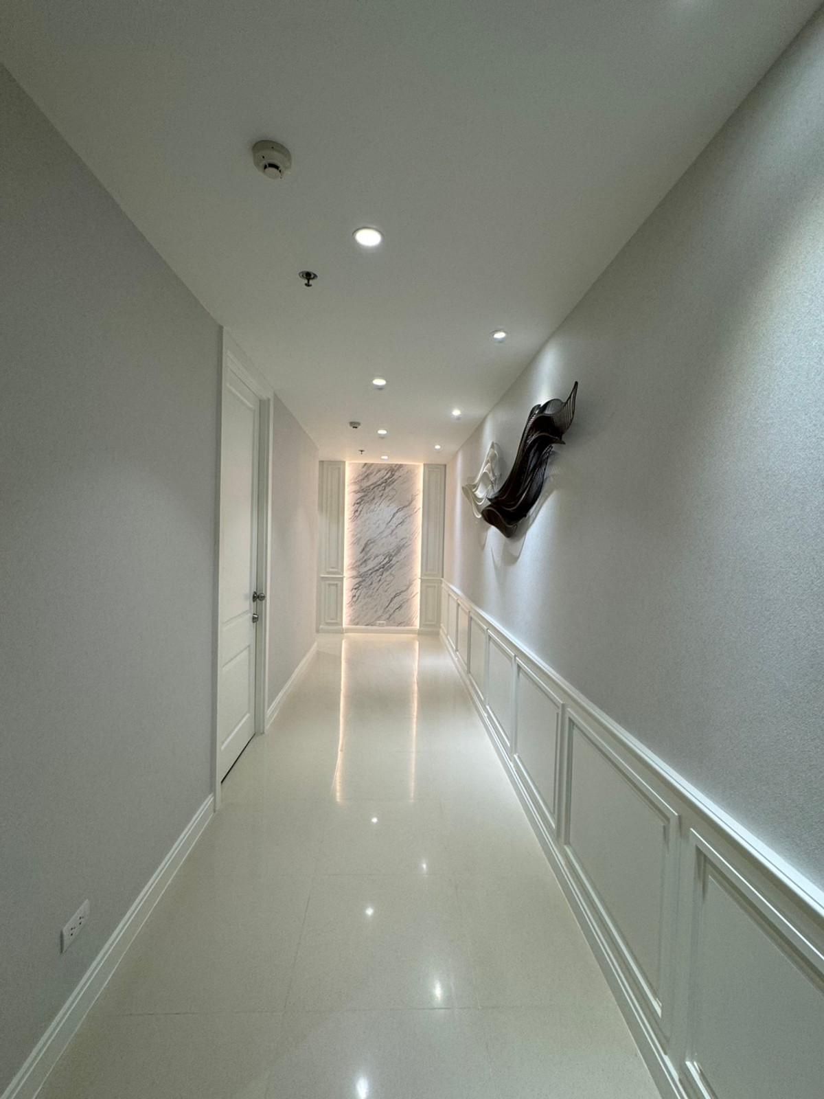 For RentCondoWitthayu, Chidlom, Langsuan, Ploenchit : For Rent Condo Athenee Residence, Ruamrudee Prime Embassy District , Wireless Road Area (S15-7939) 