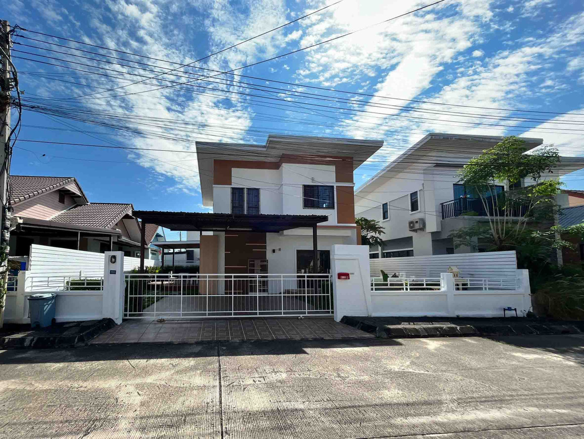 ให้เช่าบ้านเชียงใหม่ : ให้เช่าบ้านเดี่ยว 2 ชั้น ทำเลศักยภาพ – หางดง เชียงใหม่ ใกล้ Lanna International School เหมาะสำหรับครอบครัว