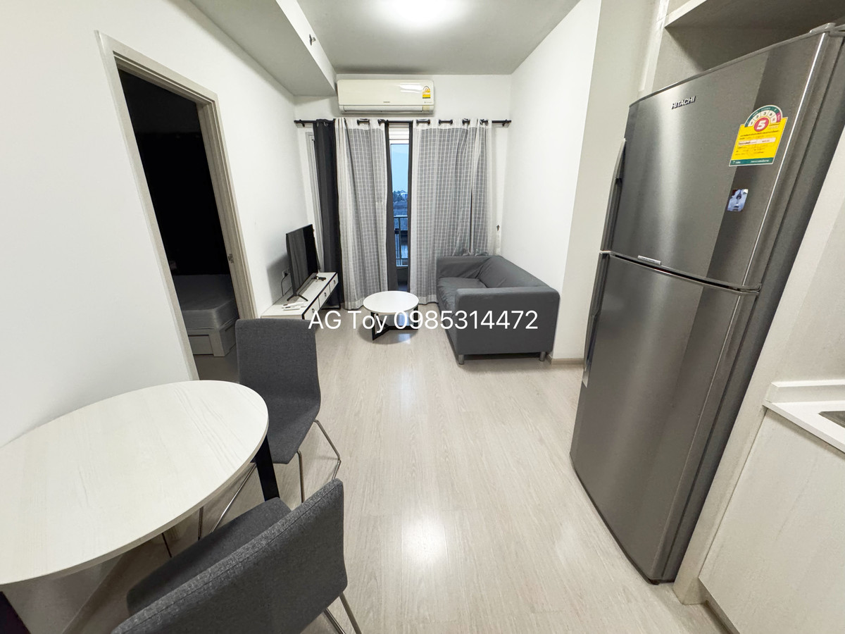 For RentCondoBang Sue, Wong Sawang, Tao Pun : Corner room for rent, quiet, Chapter one shine Bangpo