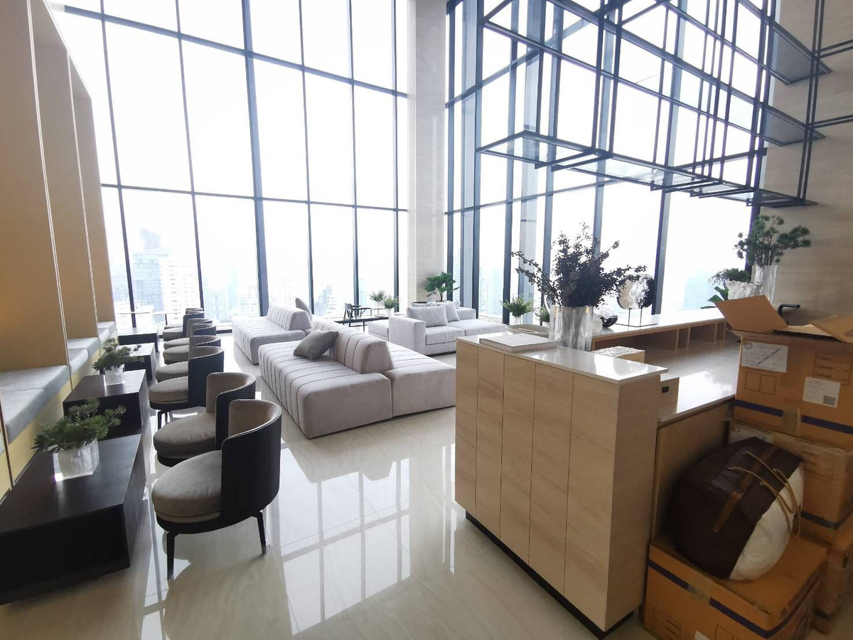 ให้เช่าคอนโดสุขุมวิท อโศก ทองหล่อ : ✨ สัมผัสประสบการณ์การอยู่อาศัยระดับพรีเมียม ใจกลางเอกมัย ในคอนโด Pet-Friendly สุดหรู นิยามใหม่ของความเรียบหรูสไตล์โมเดิร์นเจแปนนิส ที่ตอบโจทย์ความเป็นส่วนตัวสูงสุด