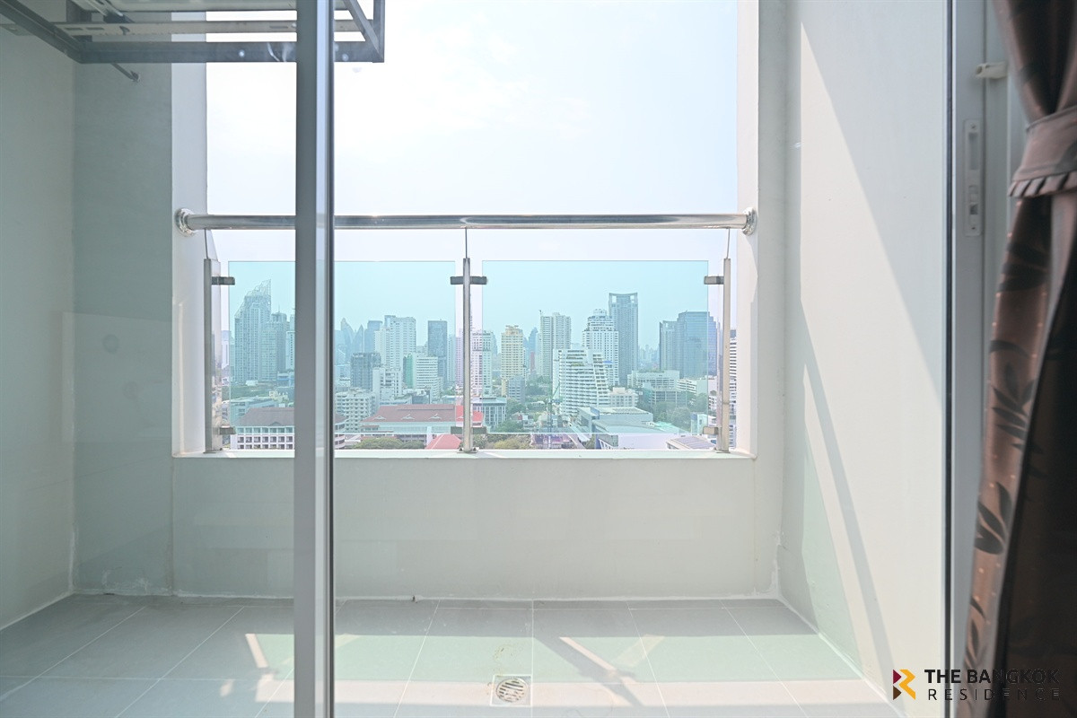 For RentCondoSukhumvit, Asoke, Thonglor :  Sukhumvit Living Town 🌅 Sunset Skyline Residence 🌆 Open View, Near MRT Phetchaburi 