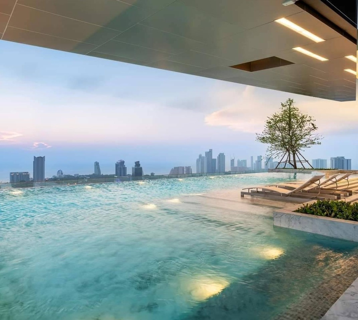 ให้เช่าคอนโดพัทยา บางแสน ชลบุรี สัตหีบ : Mixed-Use แห่งแรกในพัทยา วิวทะเล ใจกลางพัทยาเหนือ 🌊 ONCE PATTAYA / 1 Bedroom (FOR RENT), วันซ์ พัทยา / 1 ห้องนอน (เช่า) BEWN101