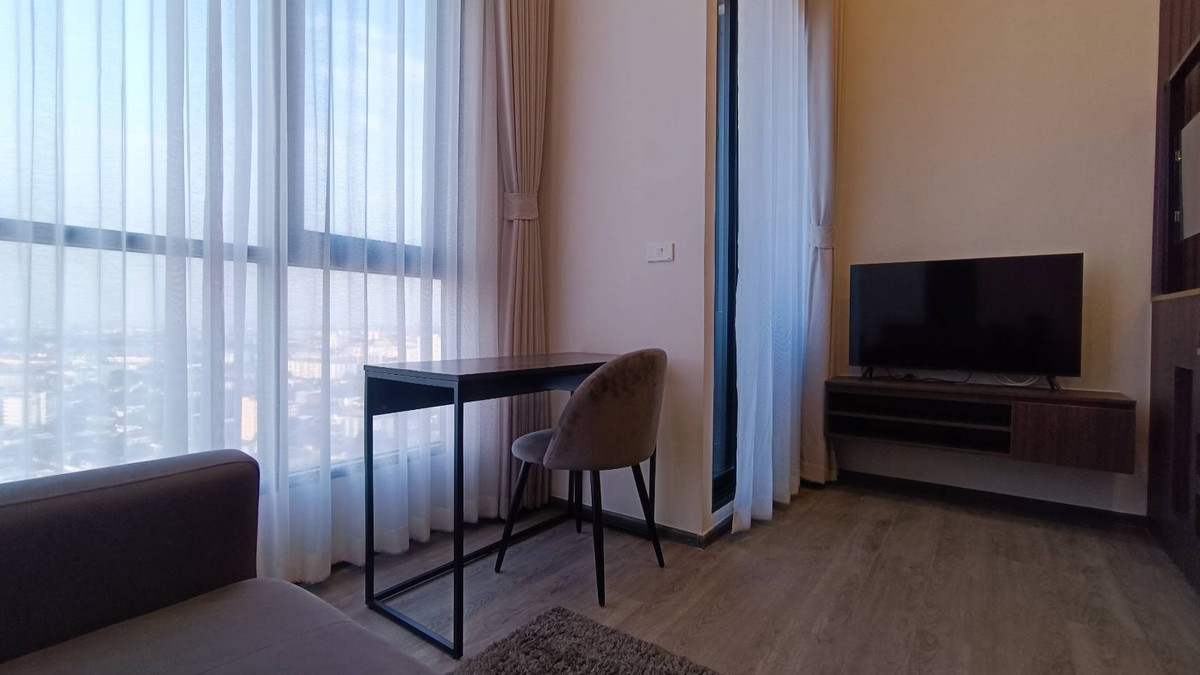 ให้เช่าคอนโดลาดพร้าว101 แฮปปี้แลนด์ : ให้เช่า The Origin ลาดพร้าวบางกะปิ (35 ตร.ม.) 1 ห้องนอน Duplex ใกล้ The Mall บางกะปิ 