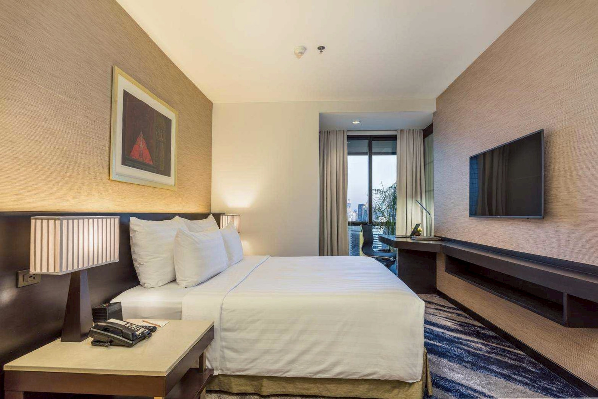 For RentCondoSukhumvit, Asoke, Thonglor : LTHC14555 – Condo for Rent | Emporium Suites by Chatrium | 200 sqm | 3 Beds 3 Baths | Near BTS Phrom Phong | 185K/Month | Condo for rent Emporium Suites