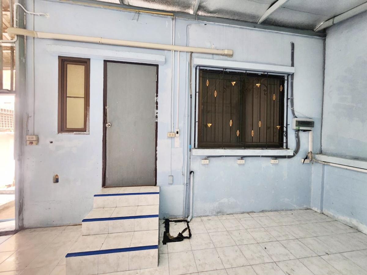 ขายทาวน์โฮมโชคชัย4 ลาดพร้าว71 : ขายด่วน บ้านกลางเมืองรัชดา เหม่งจ๋าย