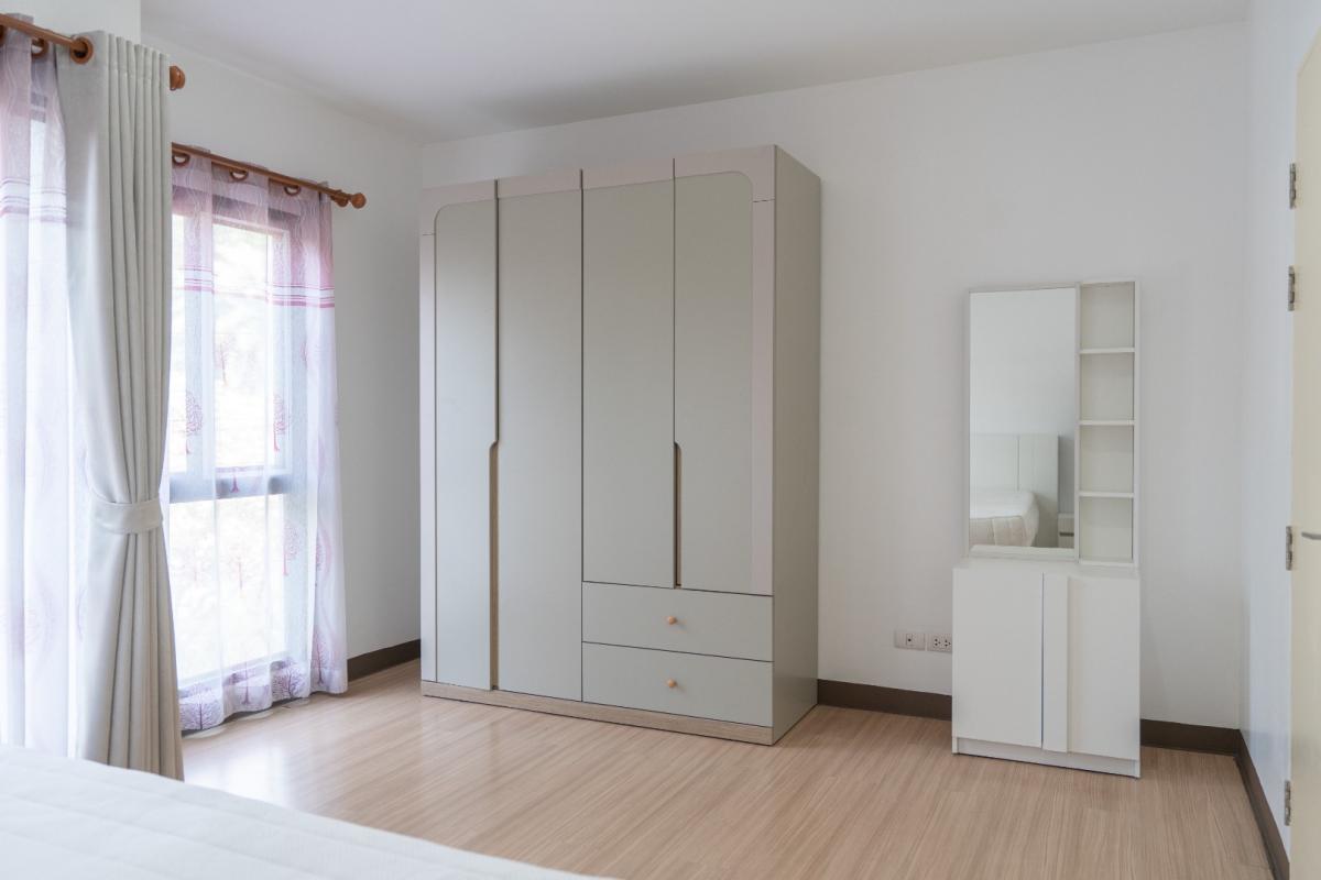 For RentTownhomeRamkhamhaeng, Hua Mak : 🔥For Rent Immediately🔥 Townhouse in the City Center, Rama 9 - Ramkhamhaeng. 3 bedrooms, 3 bathrooms. Beautiful house, ready to move in. Near the expressway and the Orange Line MRT❗