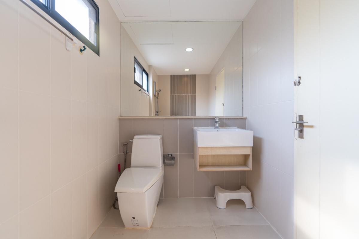 For RentTownhomeRamkhamhaeng, Hua Mak : 🔥For Rent Immediately🔥 Townhouse in the City Center, Rama 9 - Ramkhamhaeng. 3 bedrooms, 3 bathrooms. Beautiful house, ready to move in. Near the expressway and the Orange Line MRT❗