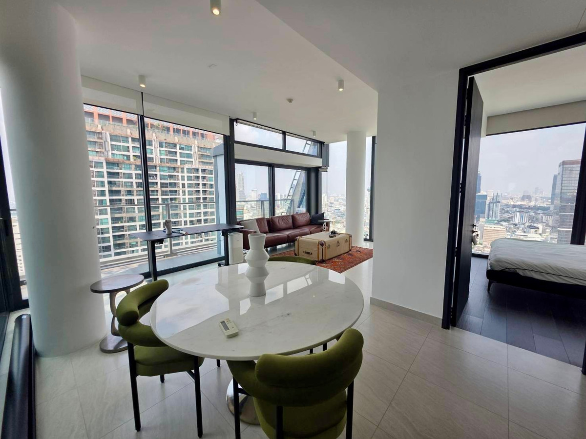 For SaleCondoSathorn, Narathiwat : Tait 12: 2bed 2bath 92.5sqm. 3X Fl 29,000,000 with pocket garden Am: 0656199198