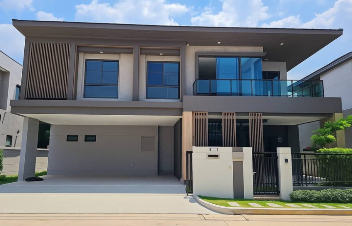 For RentHouseBangna, Bearing, Lasalle : Luxury detached house for rent Bangkok Boulevard Bangna-Srinakarin, new house, near Mega Bangna, only 10 minutes.