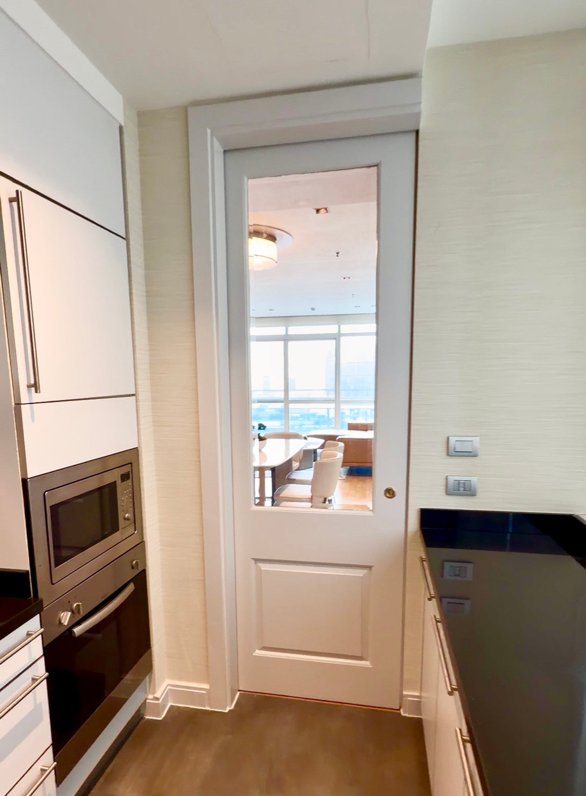 For RentCondoWitthayu, Chidlom, Langsuan, Ploenchit : For Rent – Athenee Residence, Ruamrudee (36th Floor , 133 sq.m.)(S15-7915)