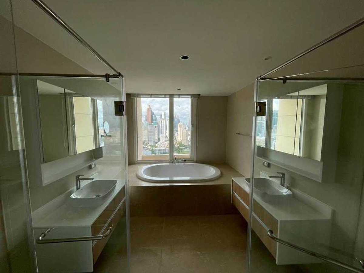 For RentCondoSathorn, Narathiwat : LTH14561 – Condo for Rent | The Empire Place | 183 sqm | 3 Beds 4 Baths | Near BTS Chong Nonsi | 110K/Month | Condo for rent The Empire Place