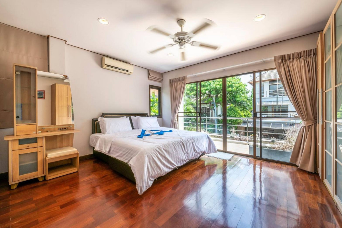 For SaleHouseRamkhamhaeng, Hua Mak : Tararom Huamark / 4 Bedrooms (For Sale), Tararom Huamark / 4 Bedrooms (FOR SALE) JANE016