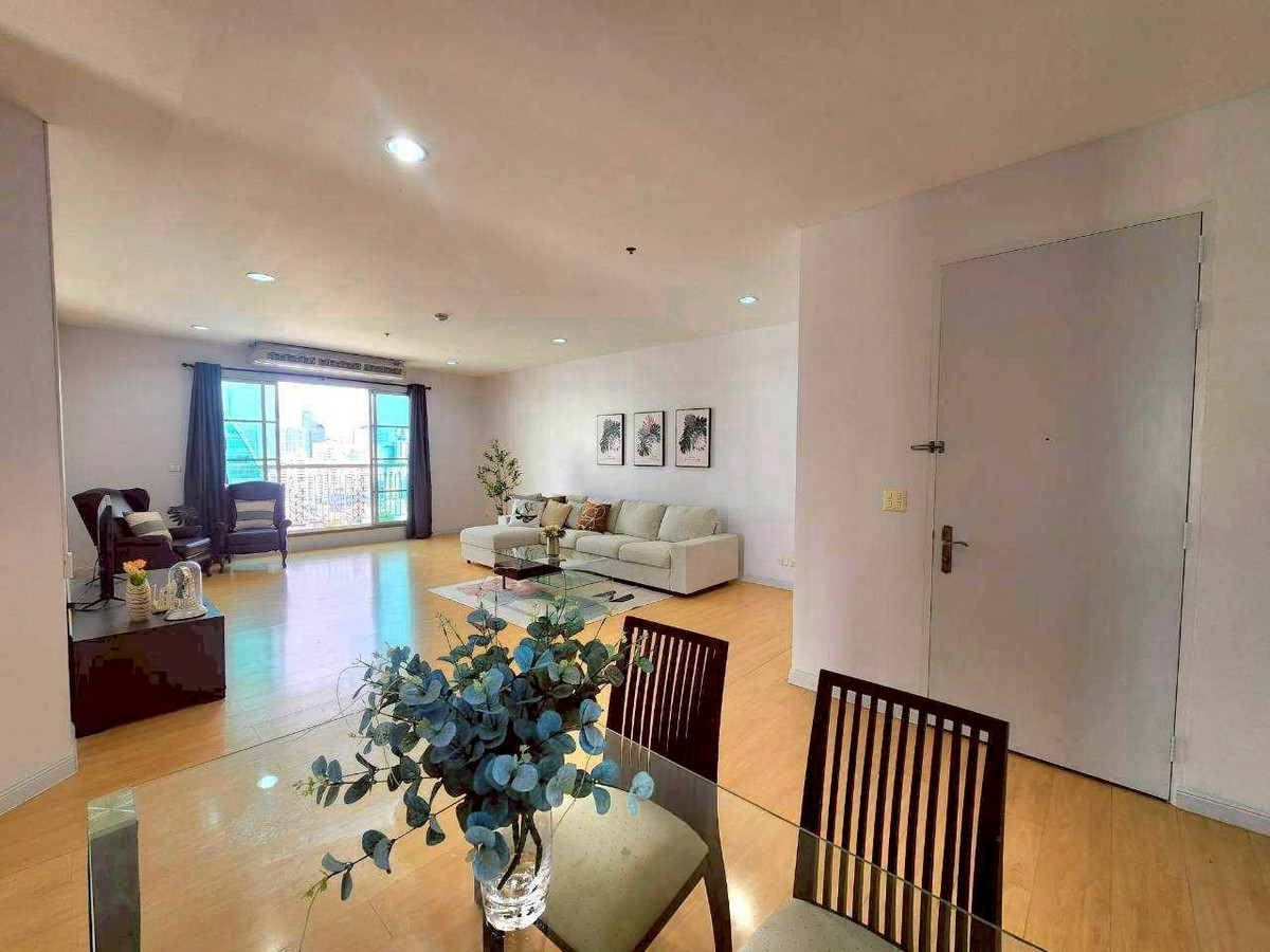 For RentCondoSukhumvit, Asoke, Thonglor : LTH14558 – Condo for Rent | CitiSmart Sukhumvit 18 | 180 sqm | 3 Beds 3 Baths | Penthouse | Near BTS Asoke | 82K/Month | Penthouse for rent Citi Smart Sukhumvit 18