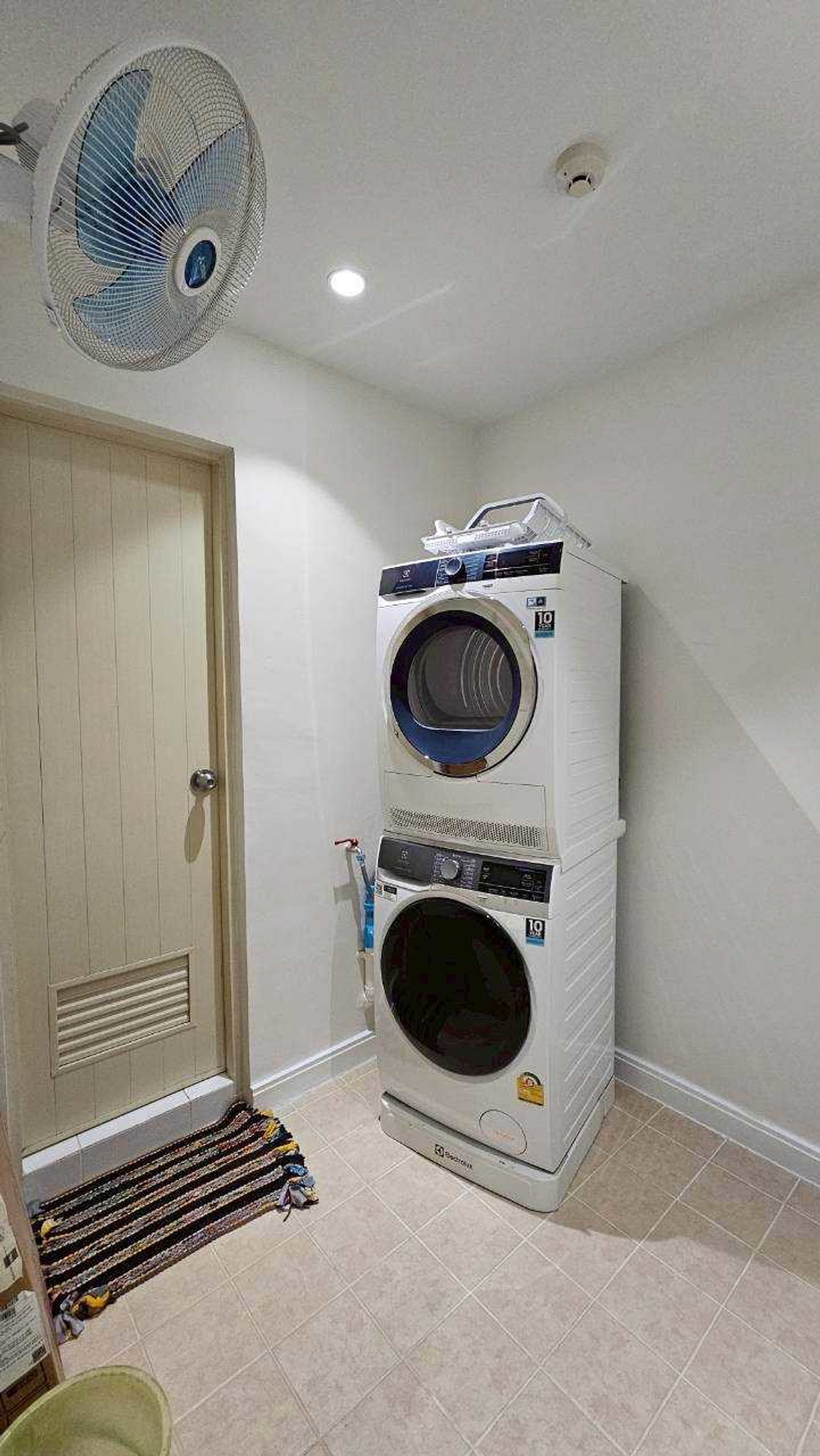 For RentCondoWitthayu, Chidlom, Langsuan, Ploenchit : For Rent Condo Athenee Residence, Ruamrudee Prime Embassy District , Wireless Road Area (S15-7939) 