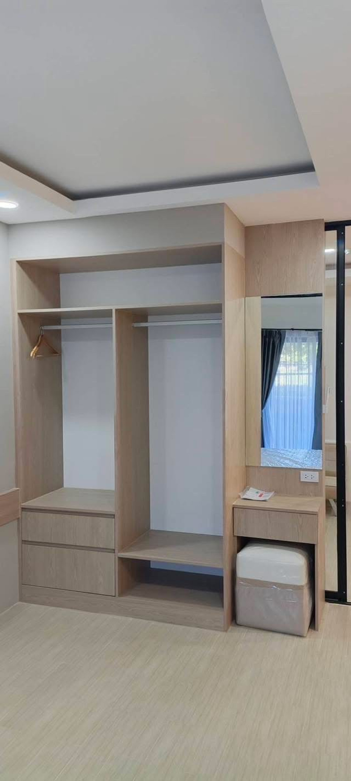 For RentCondoBangna, Bearing, Lasalle : ✅ Spacious, wide layout — great value for money ✅ Condo at Level Bangna (near BTS Bang Na)