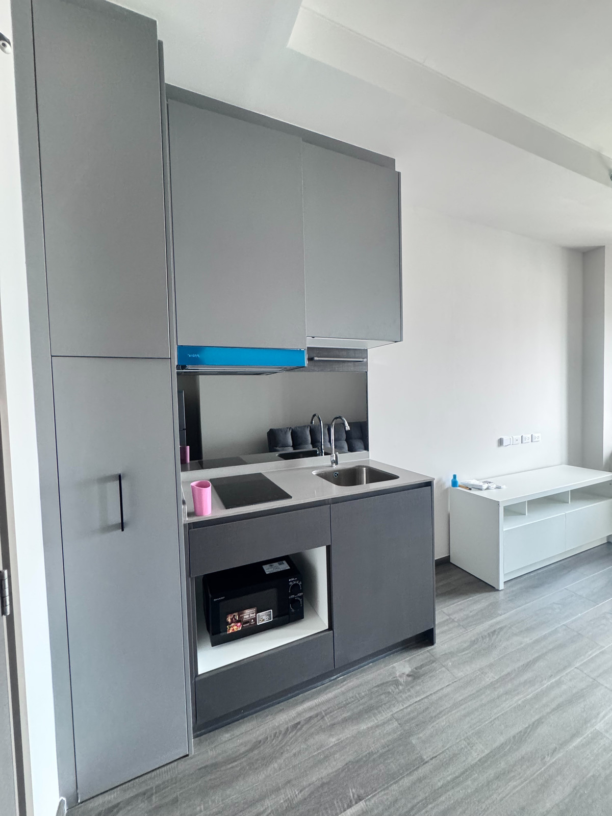 For RentCondoKhlongtoei, Kluaynamthai : 🟦🟩 [For Rent] ✦ Ideo Sukhumvit Rama 4 (Ideo Sukhumvit Rama 4) | 1BR 35 sq.m | 25th Floor | 24,000 THB/Month | Ref: T2185 | LINE: @323gqmho 🟩🟦