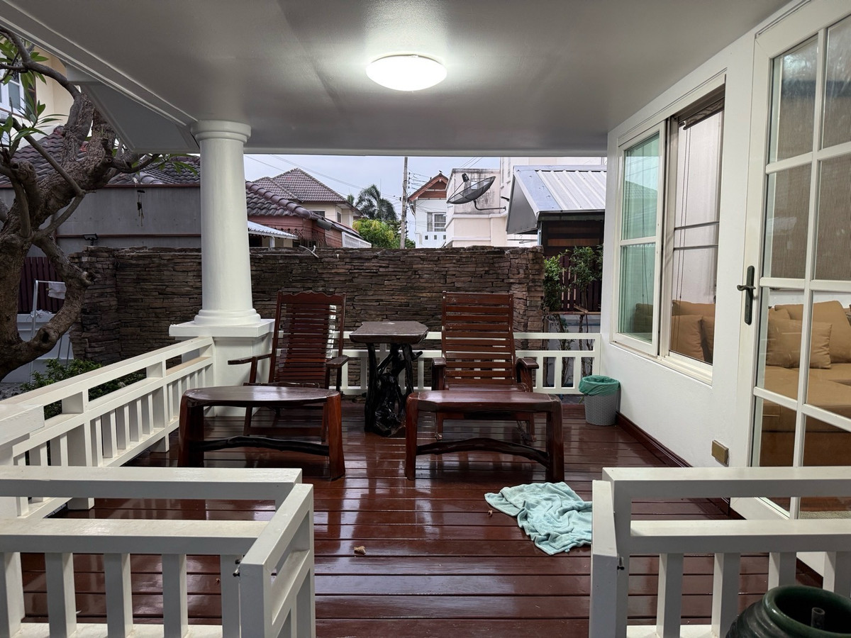 บ้านนนทบุรี บางใหญ่ บางบัวทอง : 🏡✨ ขาย / ให้เช่า บ้านเดี่ยวหรู พร้อมเข้าอยู่
📍 หมู่บ้านประดับดาว 3 ทำเลท่าอิฐ ปากเกร็ด นนทบุรี