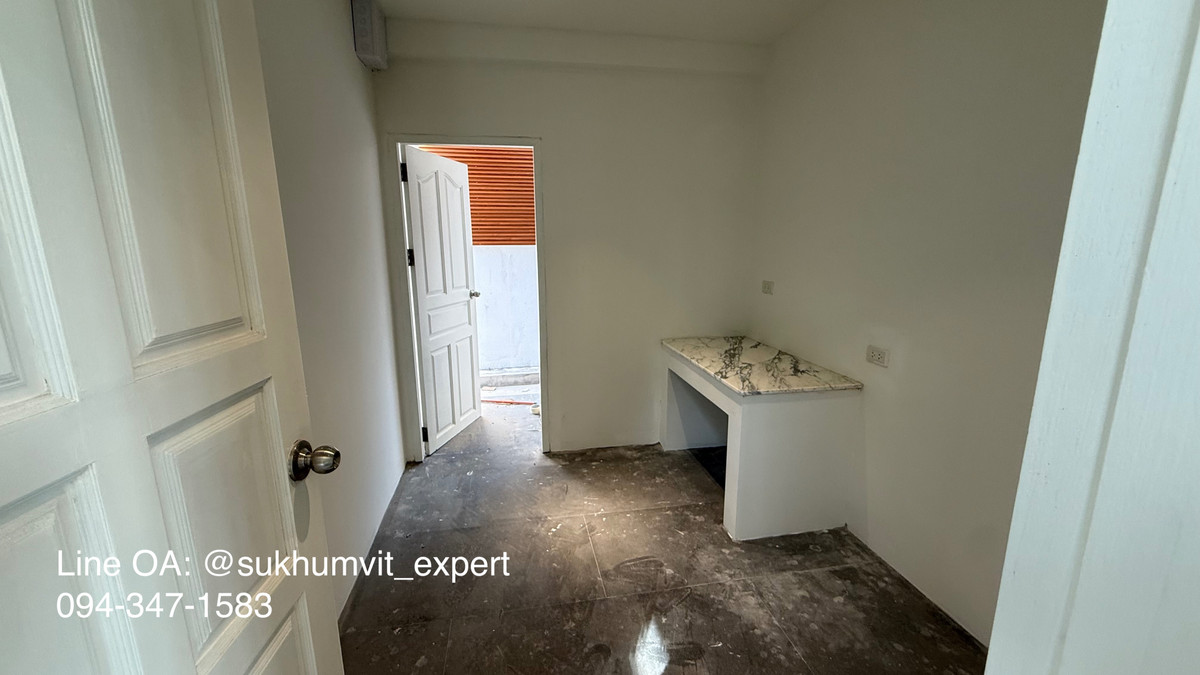 For RentRetail SpaceSukhumvit, Asoke, Thonglor : Luxury House for Rent in Sukhumvit 16 — Ideal for Business Use