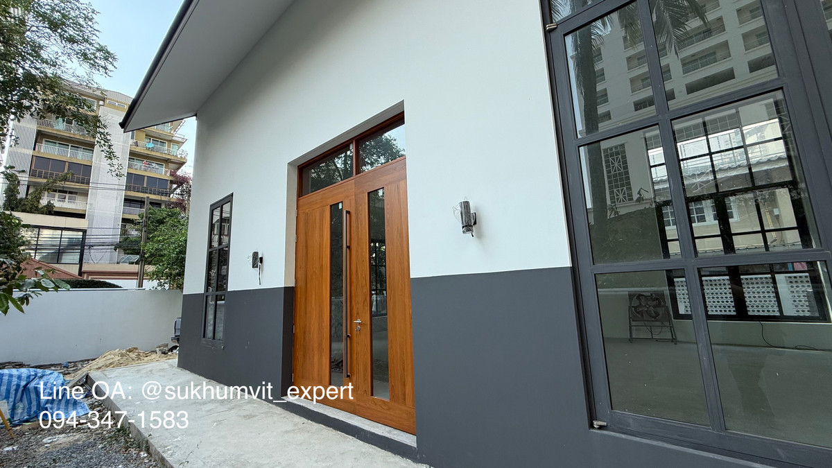 For RentRetail SpaceSukhumvit, Asoke, Thonglor : Luxury House for Rent in Sukhumvit 16 — Ideal for Business Use
