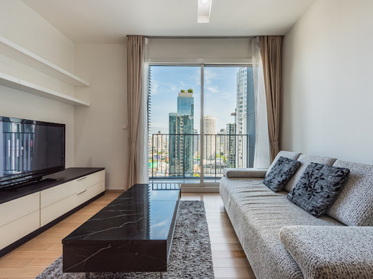 For SaleCondoSukhumvit, Asoke, Thonglor : Siri@Sukhumvit: 1bed 1bath 51.58sqm. 8,400,000 Am: 0656199198