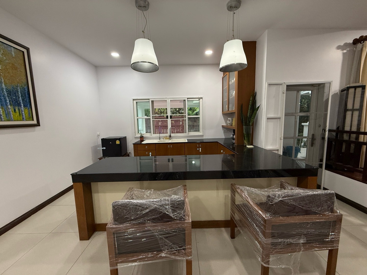 บ้านนนทบุรี บางใหญ่ บางบัวทอง : 🏡✨ ขาย / ให้เช่า บ้านเดี่ยวหรู พร้อมเข้าอยู่
📍 หมู่บ้านประดับดาว 3 ทำเลท่าอิฐ ปากเกร็ด นนทบุรี