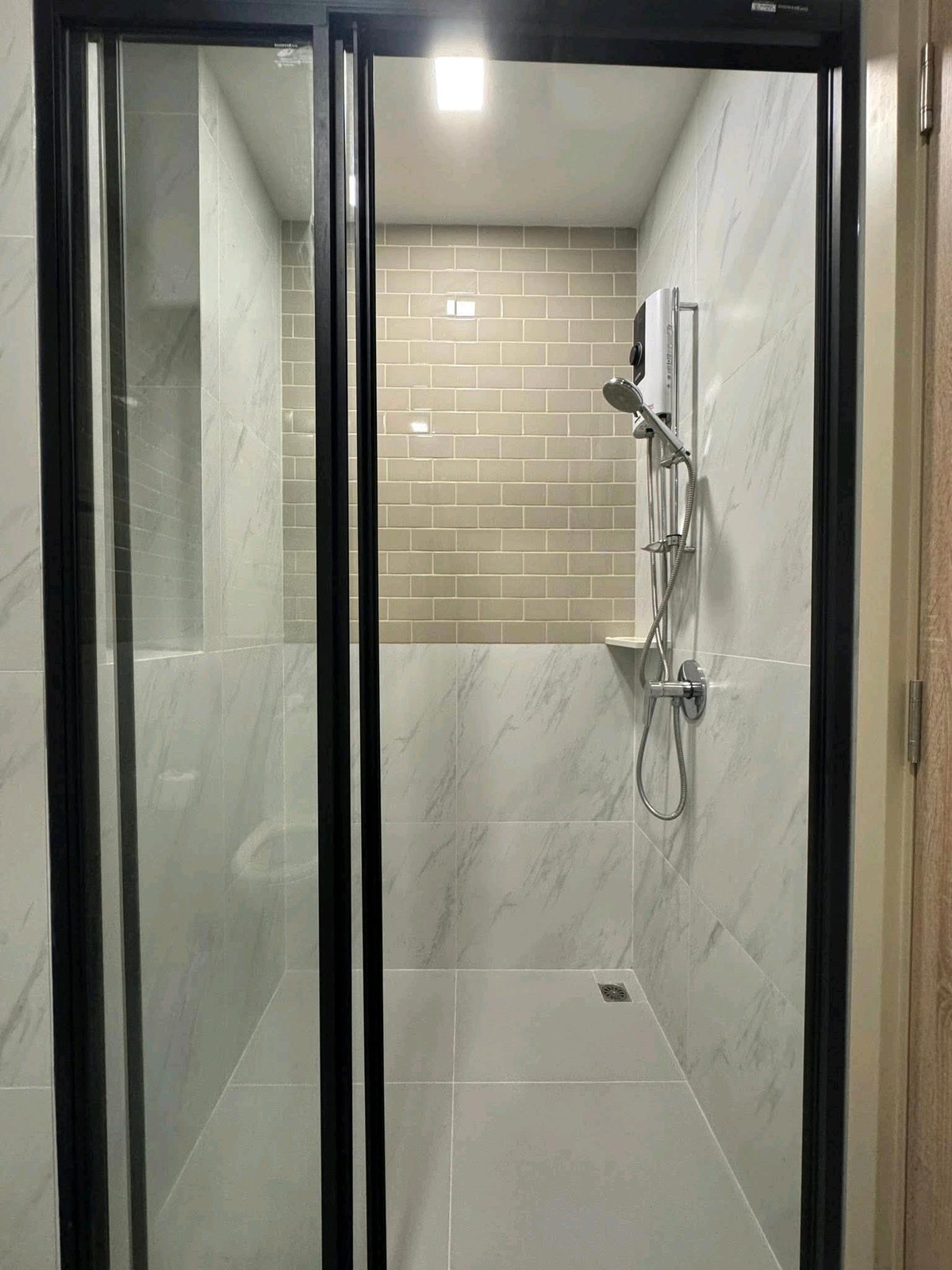 ให้เช่าคอนโดราชเทวี พญาไท : 💫✨ คอนโดทำเลศักยภาพ ใจกลางเมือง เดินทางสะดวก ใกล้ BTS และ Airport Rail Link เหมาะสำหรับคนทำงานในเมือง ✨