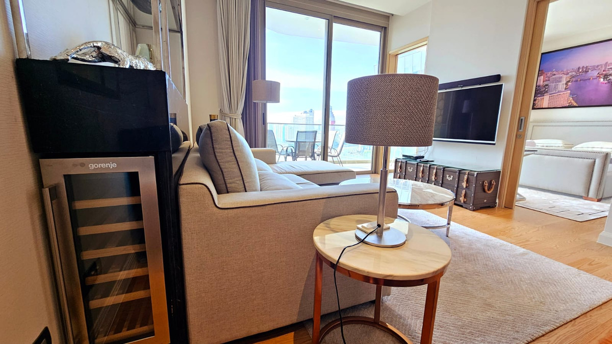 For RentCondoWongwianyai, Charoennakor : Luxury Riverside Living at Magnolias Waterfront | 79 SQ.M. with ICONSIAM View