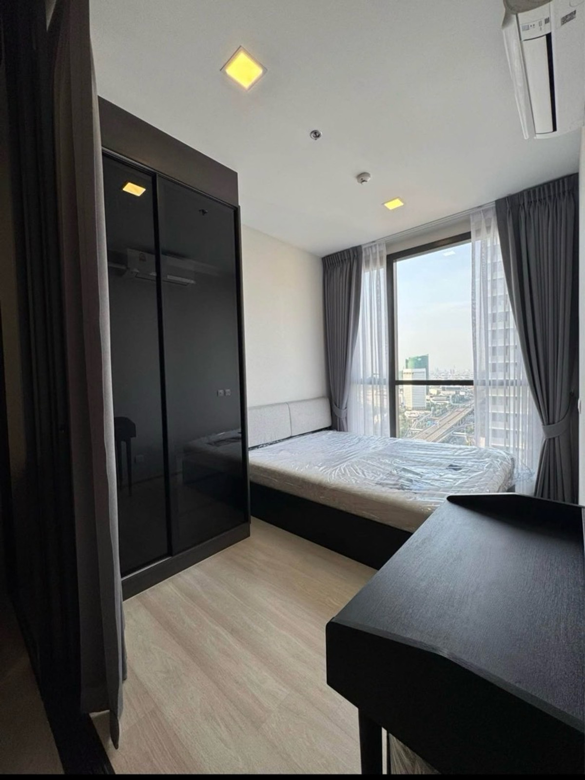 ให้เช่าคอนโดสะพานควาย จตุจักร : ให้เช่า  เดอะ ไพรเวซี่ จตุจักร ชั้นสูง วิวสวน