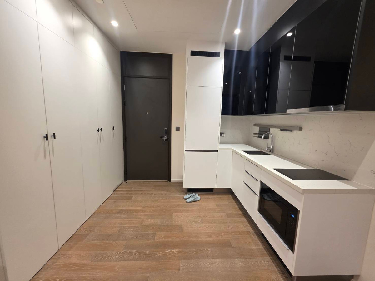 For SaleCondoWitthayu, Chidlom, Langsuan, Ploenchit : Muniq Langsuan: 1bed 1bath 57.5sqm. 23,000,000 transfer fee 50/50 Am: 0656199198