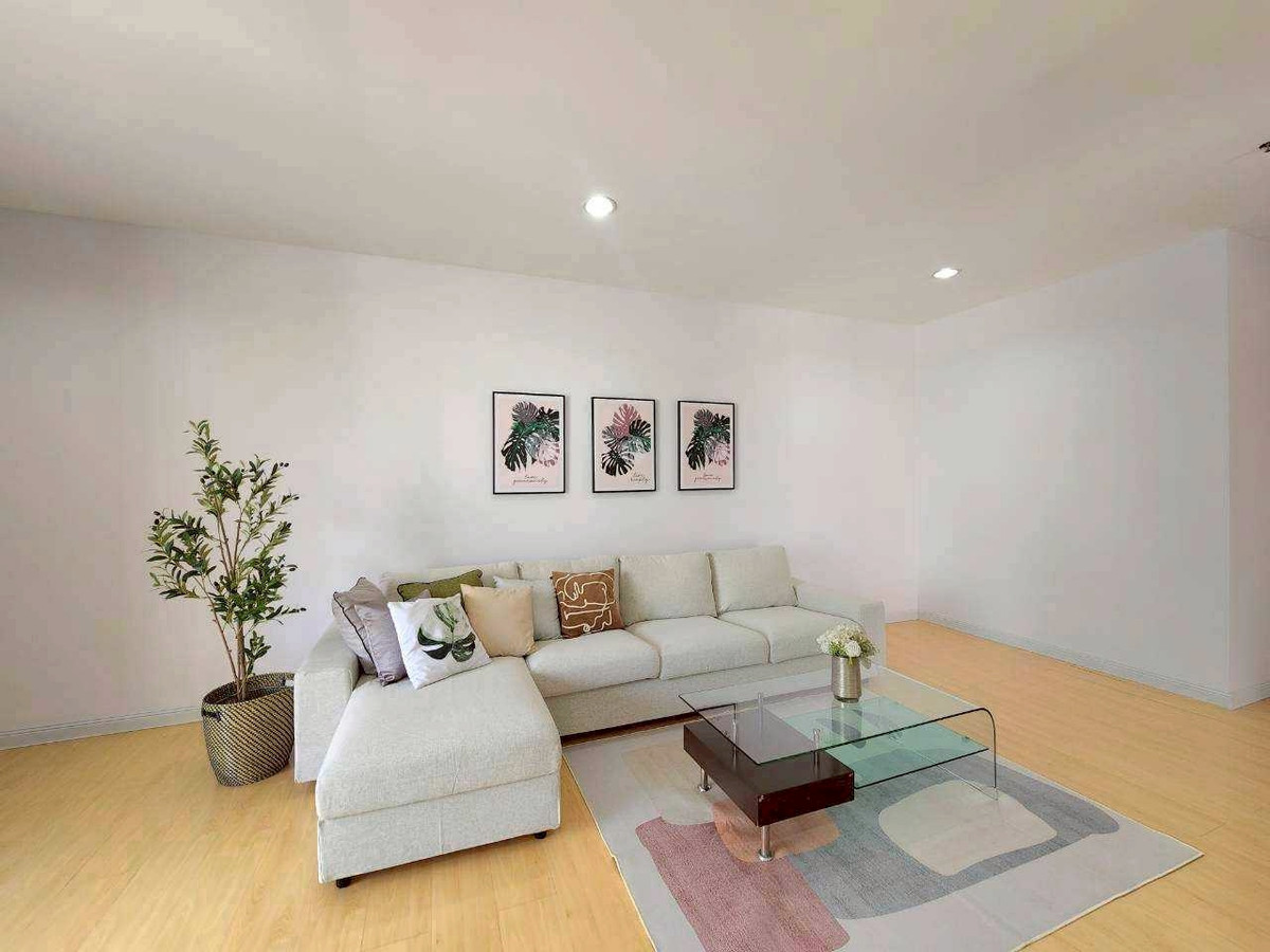 For RentCondoSukhumvit, Asoke, Thonglor : LTH14558 – Condo for Rent | CitiSmart Sukhumvit 18 | 180 sqm | 3 Beds 3 Baths | Penthouse | Near BTS Asoke | 82K/Month | Penthouse for rent Citi Smart Sukhumvit 18