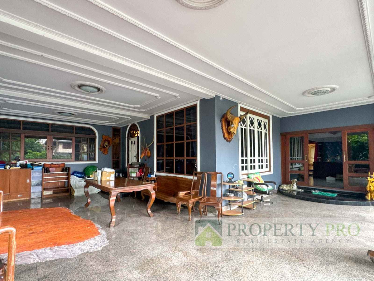 For SaleHouseChaengwatana, Muangthong : 2 Story Detached house for Sale Ban Sahakon Khehasathan 3 Soi Tiwanon-Pak Kret 22, 4 beds 4 baths 300 Sqw Near Pak Kert Bypass Chaeng Watthana Rama IV Bridge Expressway : KT26S-003