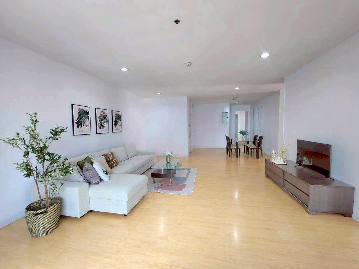 For RentCondoSukhumvit, Asoke, Thonglor : LTH14558 – Condo for Rent | CitiSmart Sukhumvit 18 | 180 sqm | 3 Beds 3 Baths | Penthouse | Near BTS Asoke | 82K/Month | Penthouse for rent Citi Smart Sukhumvit 18