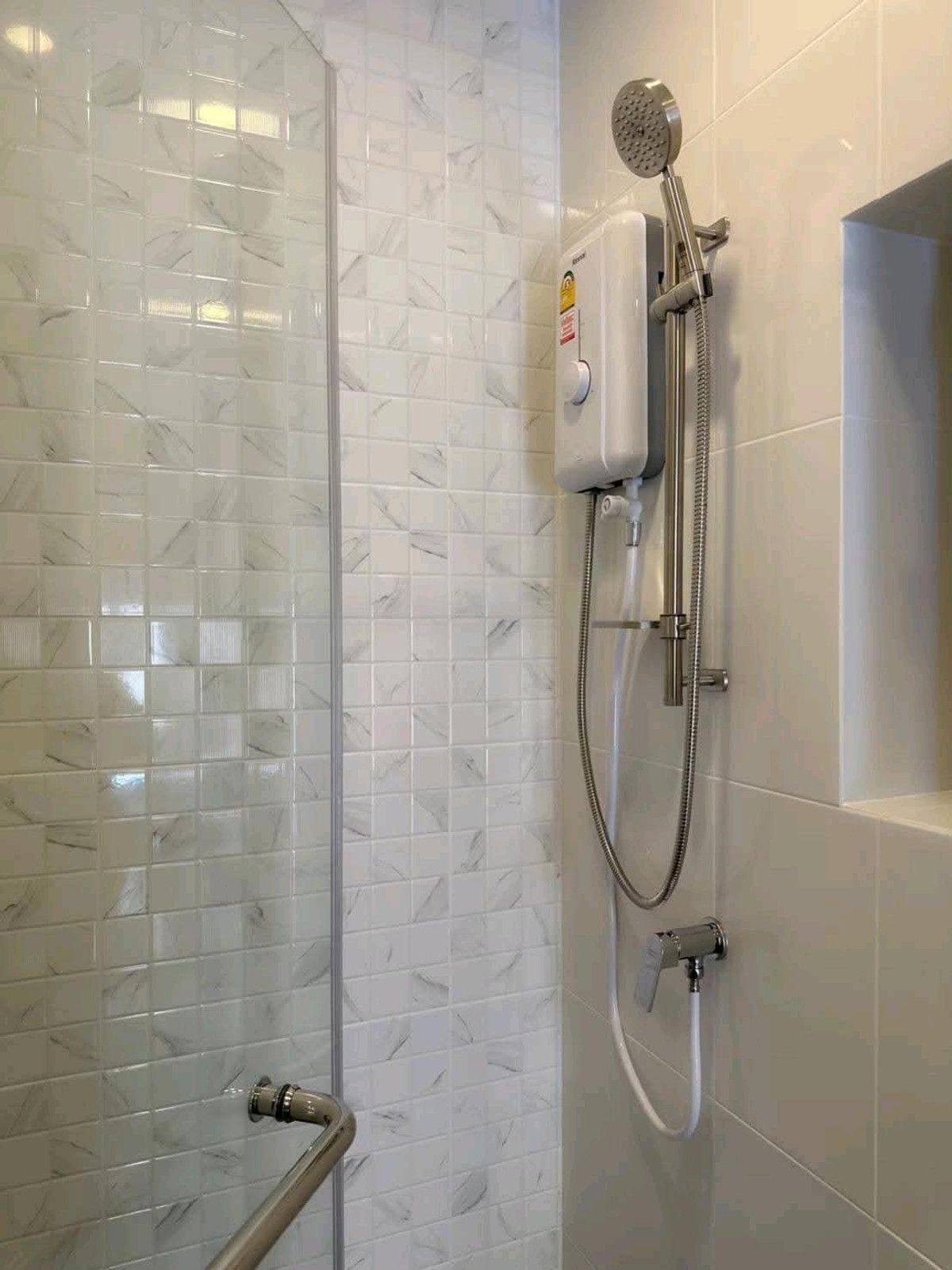 ให้เช่าคอนโดปิ่นเกล้า จรัญสนิทวงศ์ : 💦 คอนโดทำเลทอง ใกล้ศิริราช–ธรรมศาสตร์ เดินทางสะดวกมาก ห้องว่างพร้อมอยู่ เข้าอยู่ได้ทันที 💦