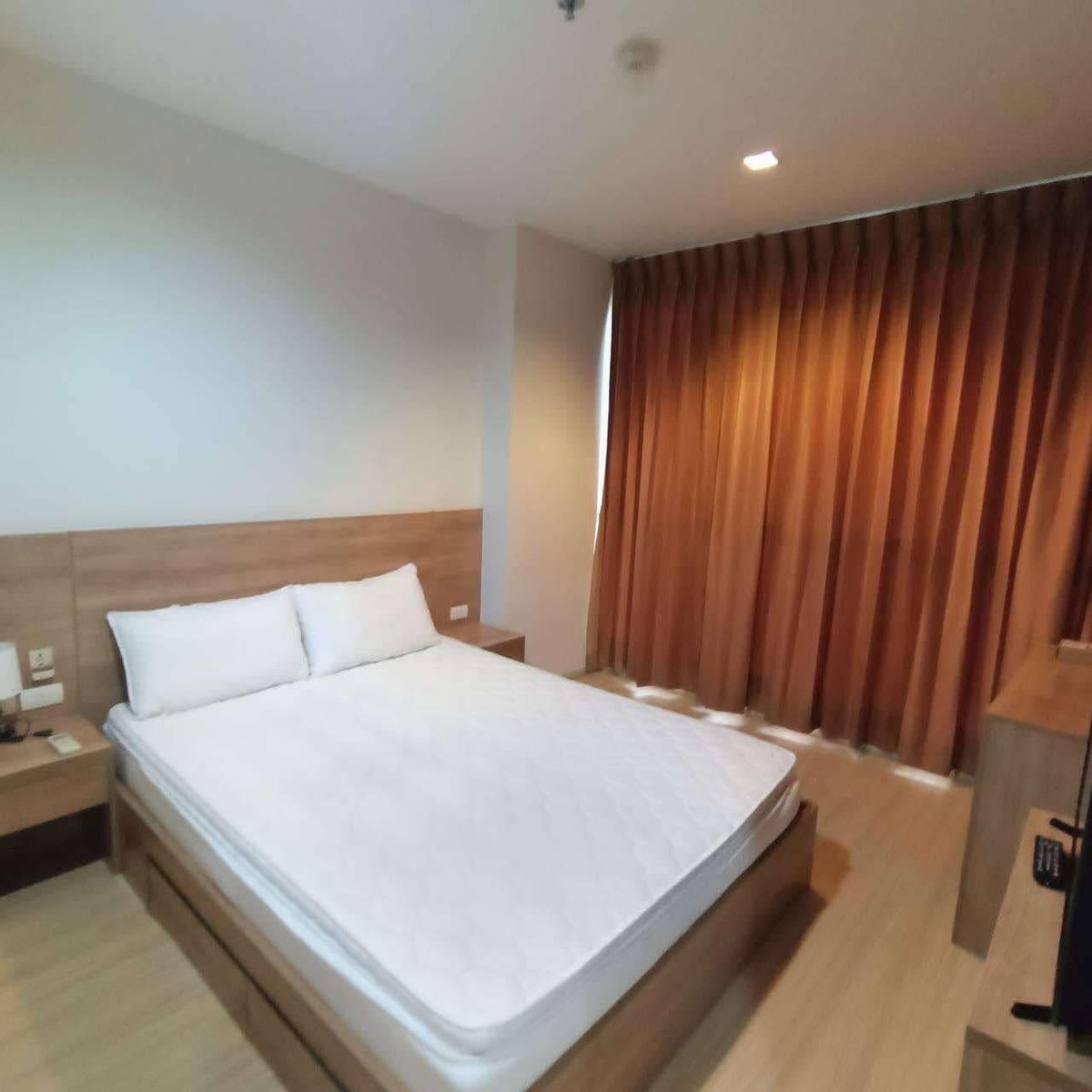 For RentCondoRatchadapisek, Huaikwang, Suttisan : ⚡️Hot Deal⚡️Rhythm ratchada huaikwang 45 Sqm 🔥1B1B 20,000 B only💫 If interested, contact Putter 0928895628 Line:plustor_ss