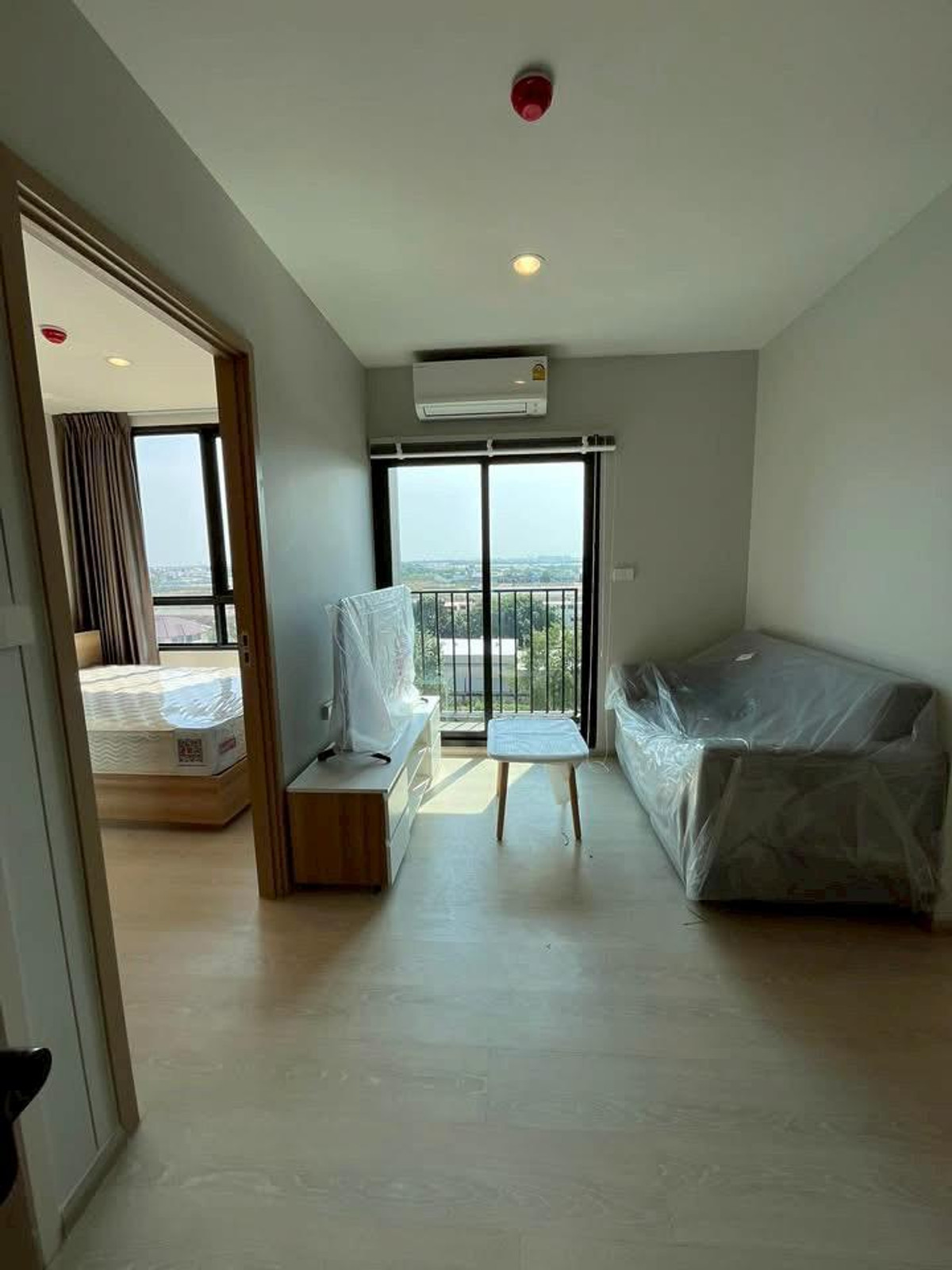 For RentCondoVipawadee, Don Mueang, Lak Si : ✅ 100% Brand-New 2-Bedroom Units – Choose Any Available Unit in the Project ✅ Condo for Rent at NUE Connext Don Mueang (New Connext Don Mueang)